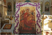Прибытие в храм иконы Божией Матери «Всецарица»
